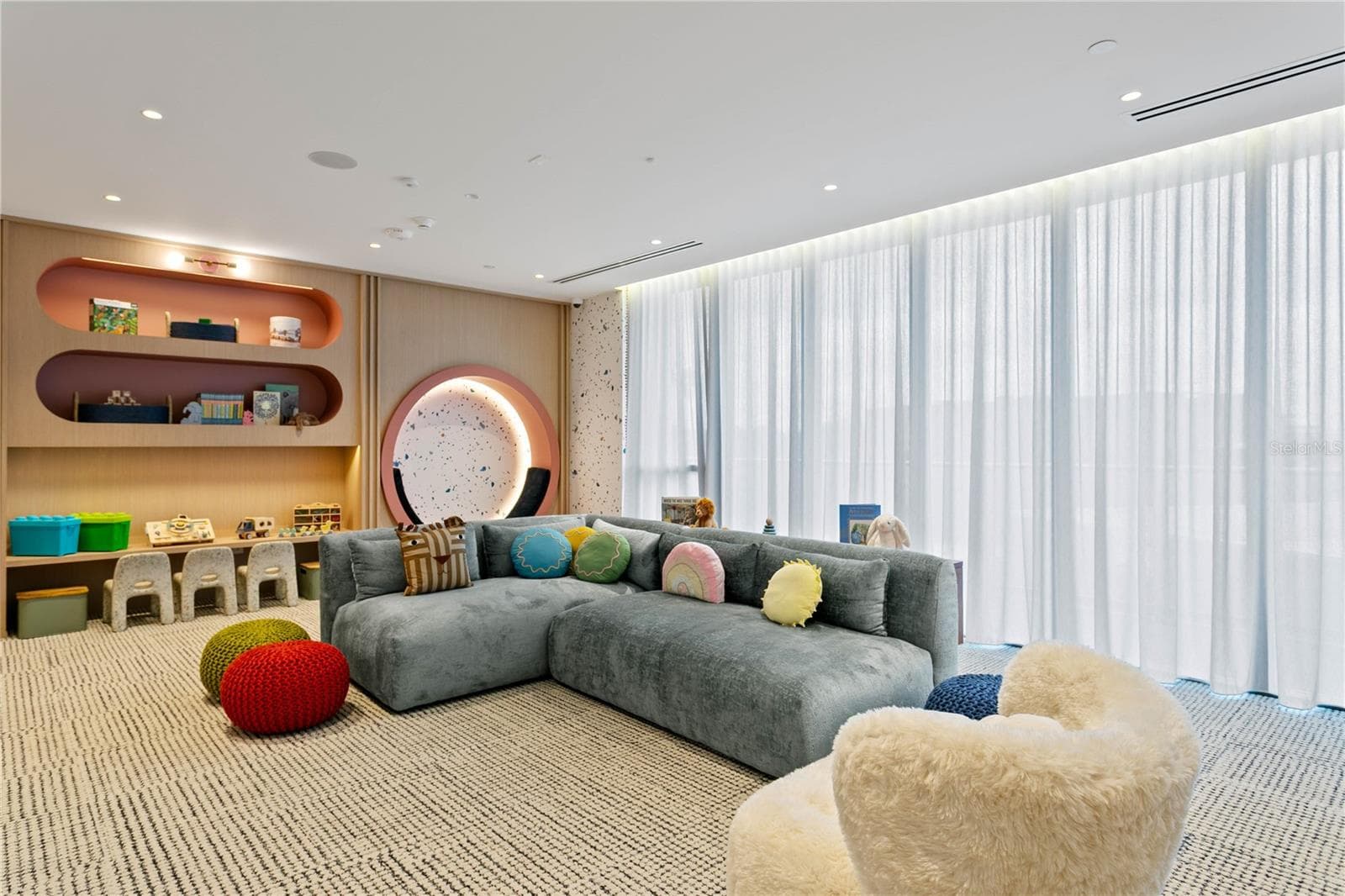 Designated children’s playroom - 3015 S YSABELLA AVE #2301, TAMPA
