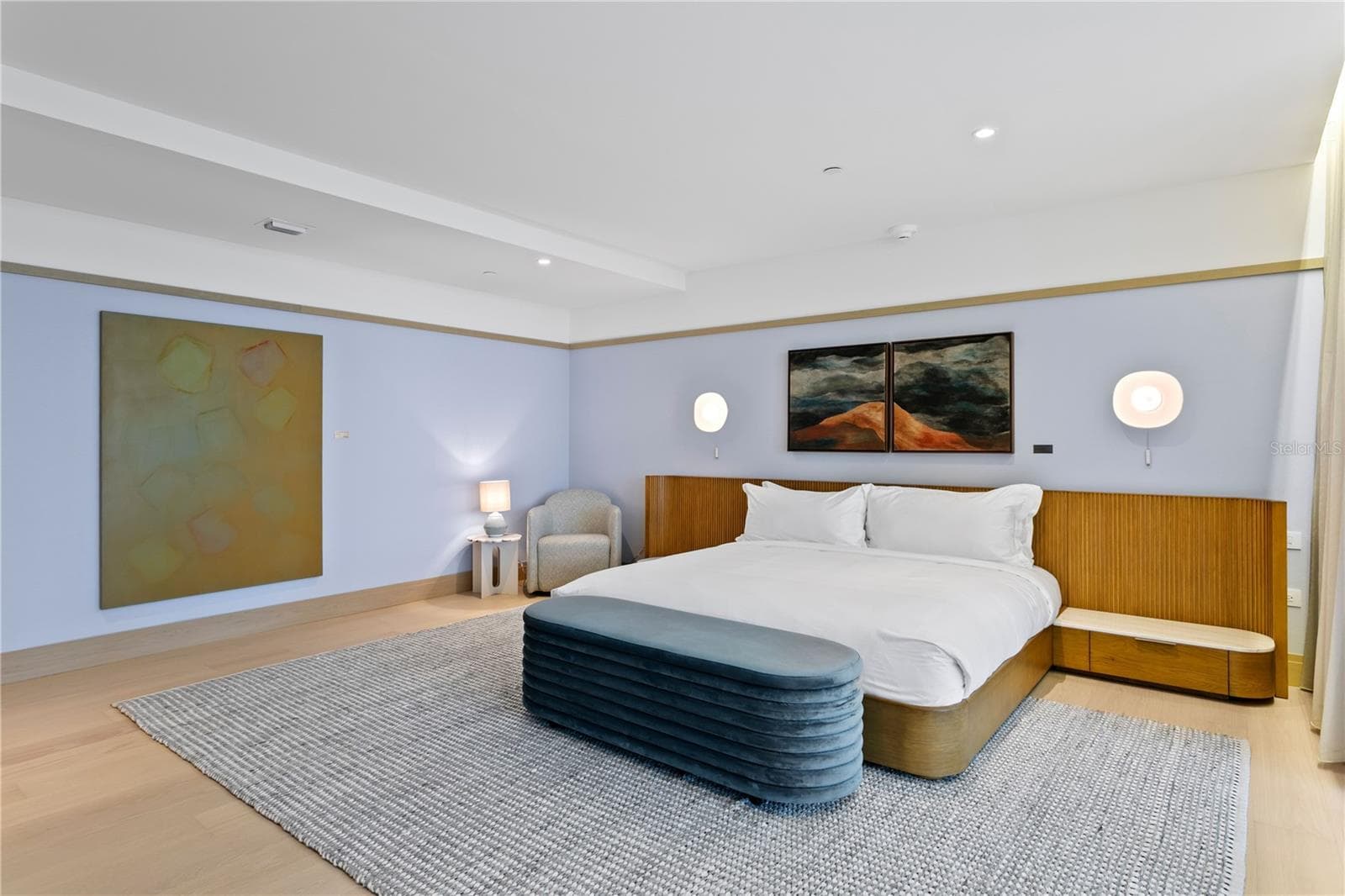 2 luxurious Guest Suites with Room Service - 3015 S YSABELLA AVE #2301, TAMPA