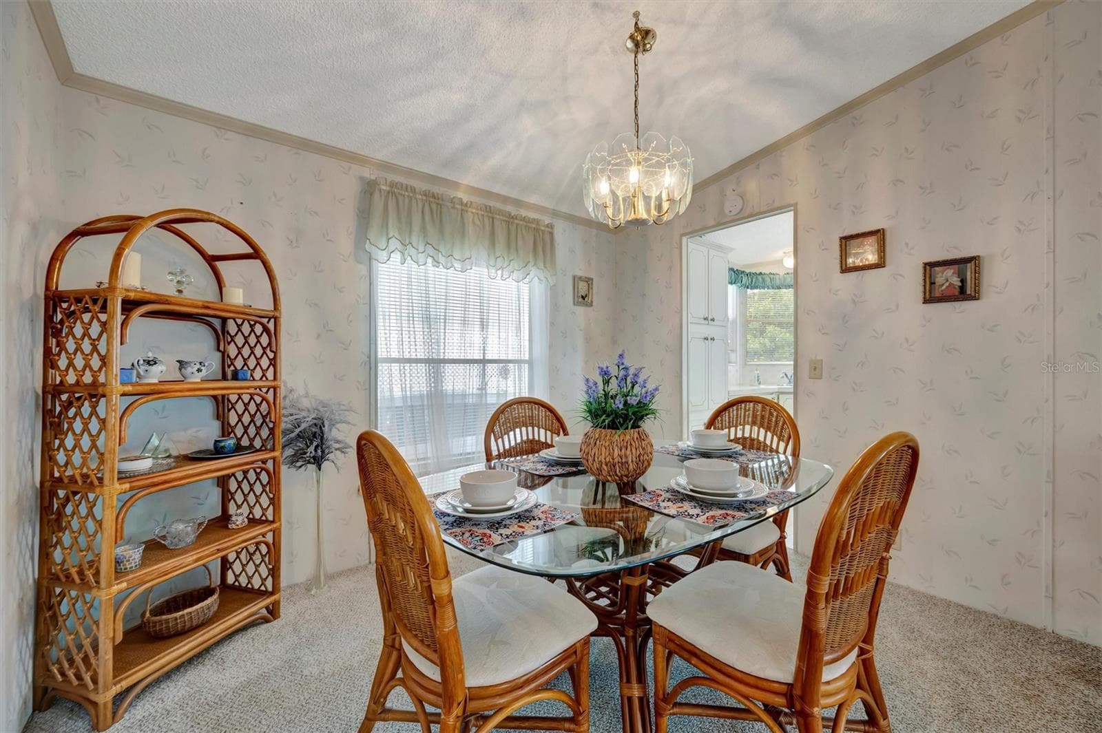 Manufactured Home at 106 N SAINT GEORGE CIR, APOLLO BEACH, photo 14 of 45