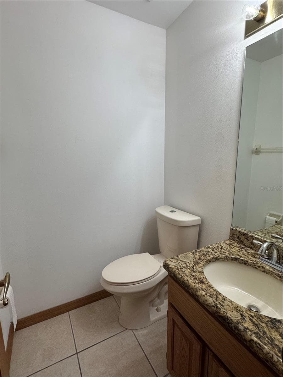 Single Family Residence at 1206 CORNERSTONE CT, ORLANDO, photo 19 of 46