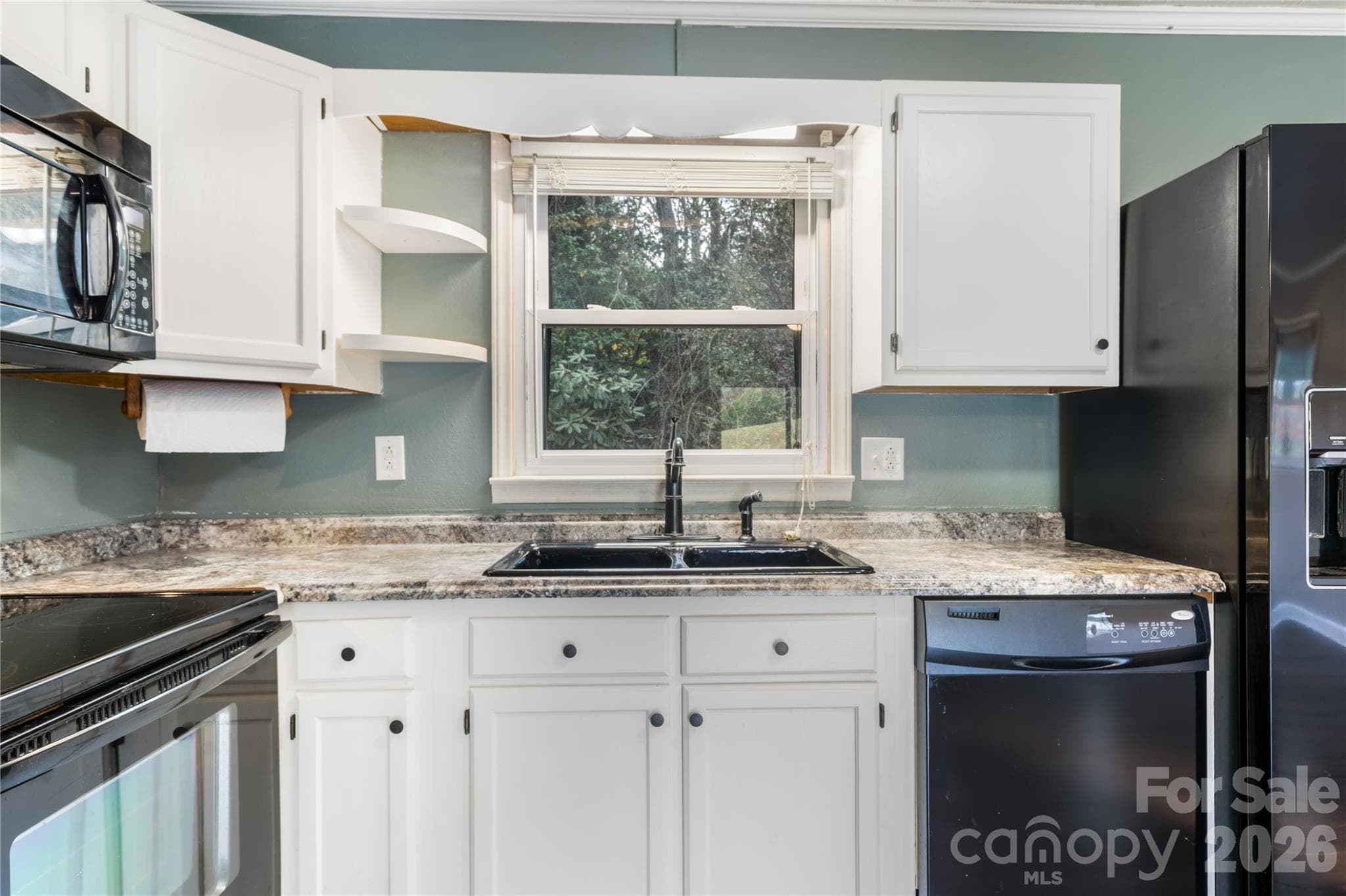 Single Family Residence at Waynesville, photo 4 of 42