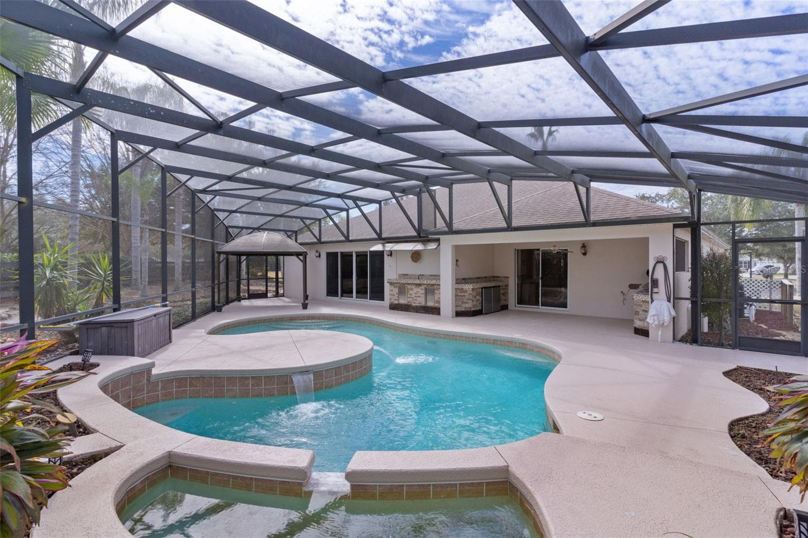 Single Family Residence at 758 MOORE TER, THE VILLAGES, photo 4 of 59
