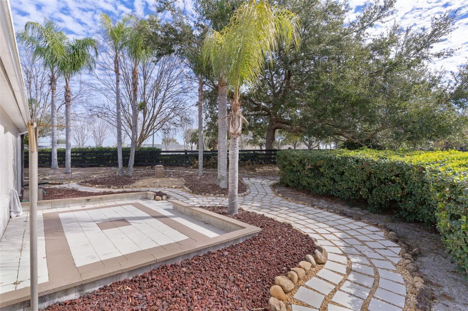Single Family Residence at 758 MOORE TER, THE VILLAGES, photo 56 of 59