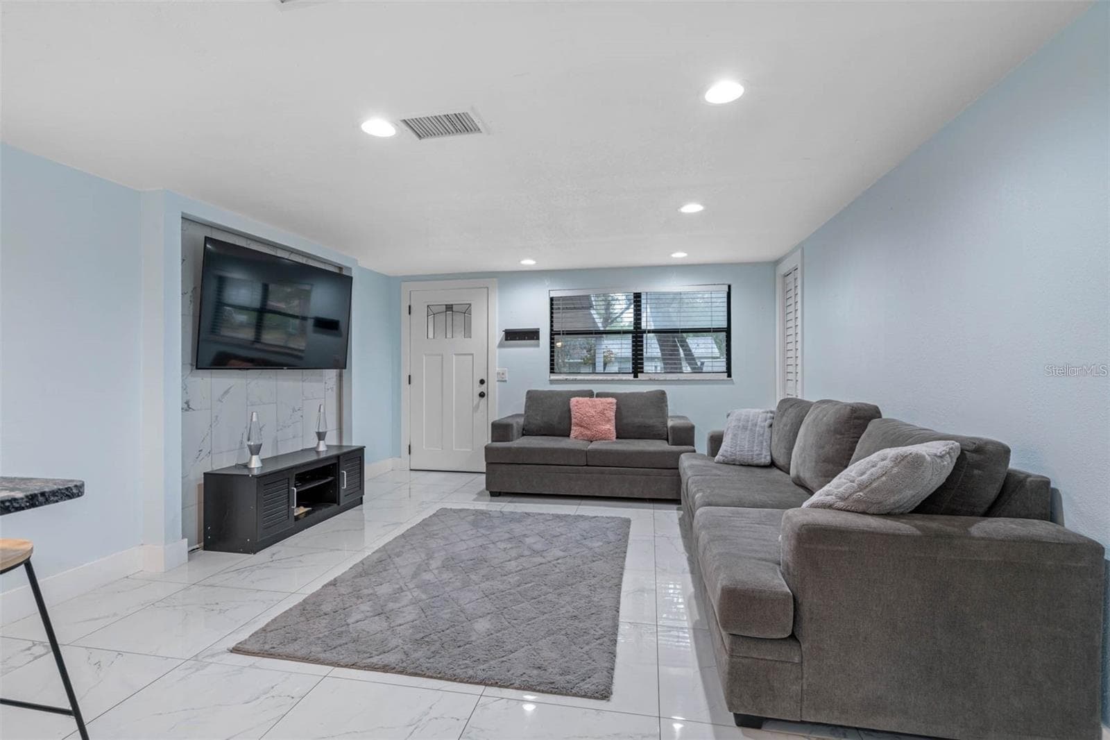 Single Family Residence at 11115 STAFFORD LN, RIVERVIEW, photo 10 of 40