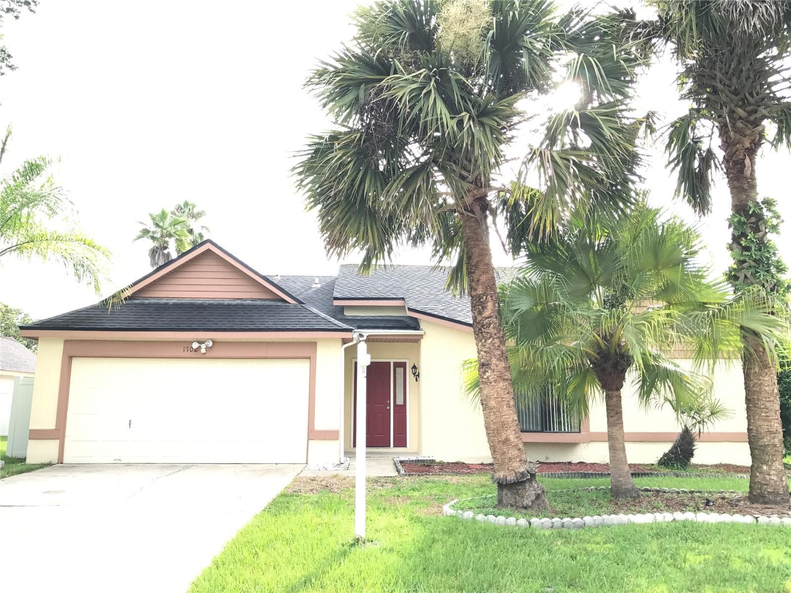 1702 CYPRESS RIDGE DR