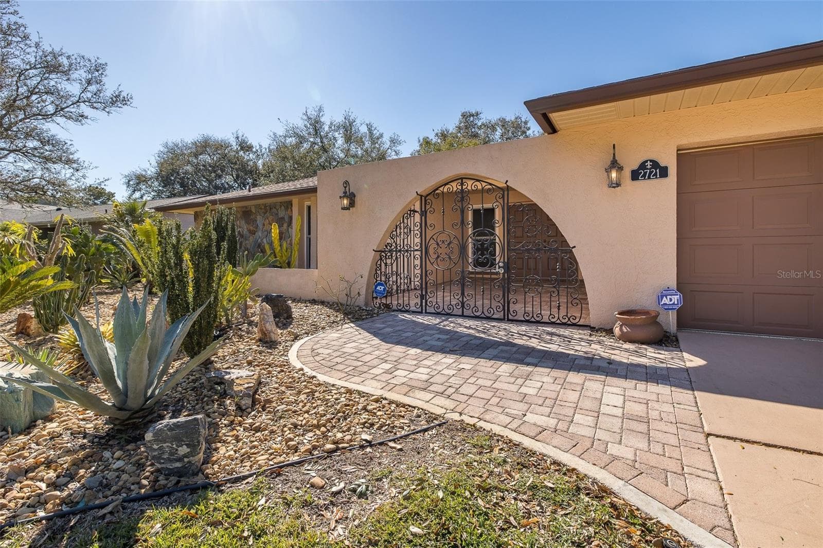 Single Family Residence at 2721 NORTHRIDGE DR E, CLEARWATER, photo 7 of 29