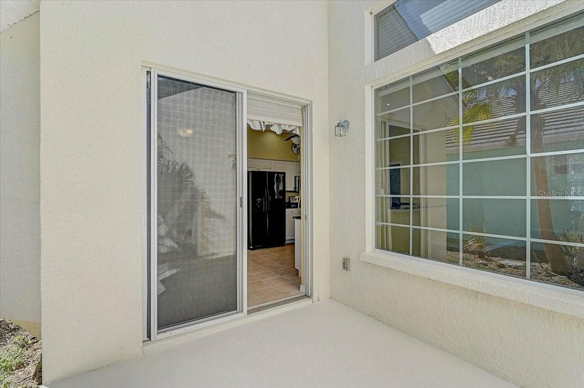 Single Family Residence at 4031 CADDIE DR E, BRADENTON, photo 11 of 47