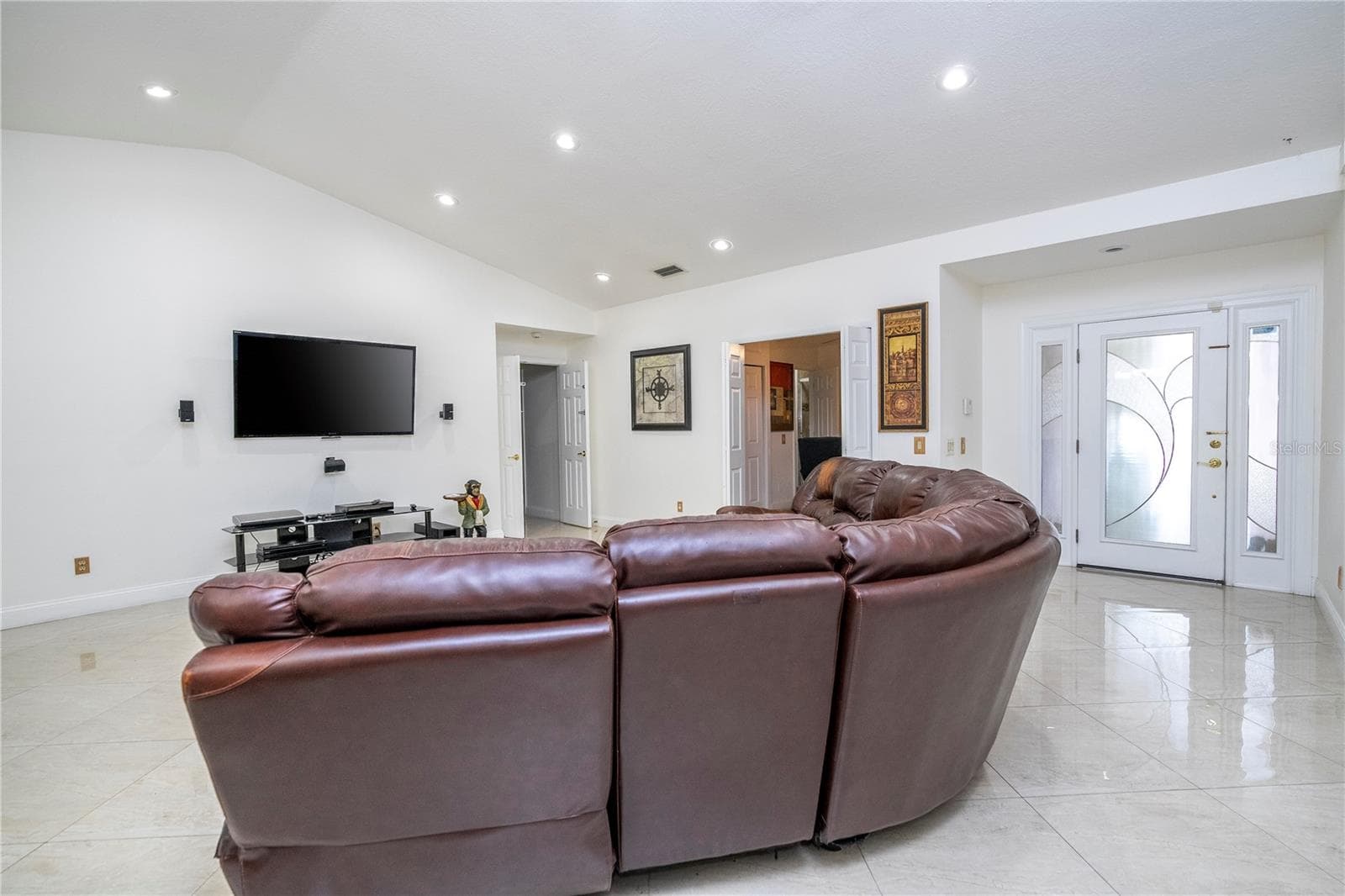 Single Family Residence at 6013 CRYSTAL VIEW DR, ORLANDO, photo 26 of 81