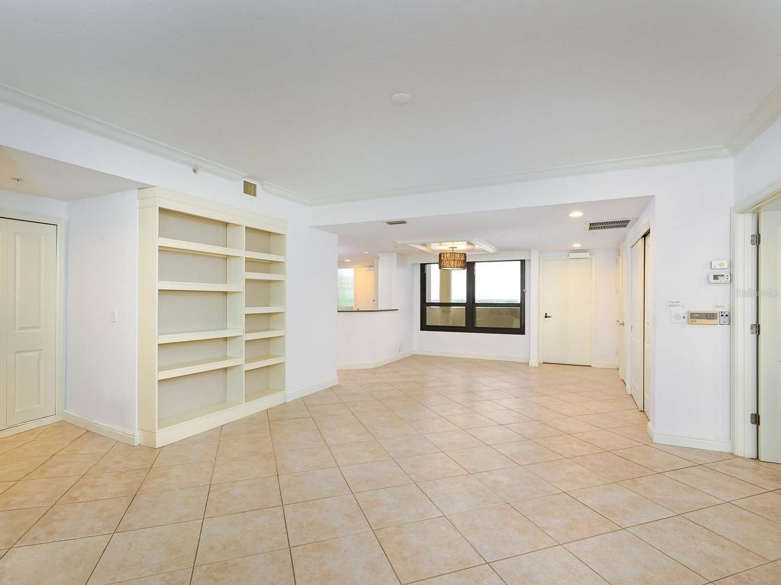 Condominium at 1255 N GULFSTREAM AVE #1106, SARASOTA, photo 10 of 91