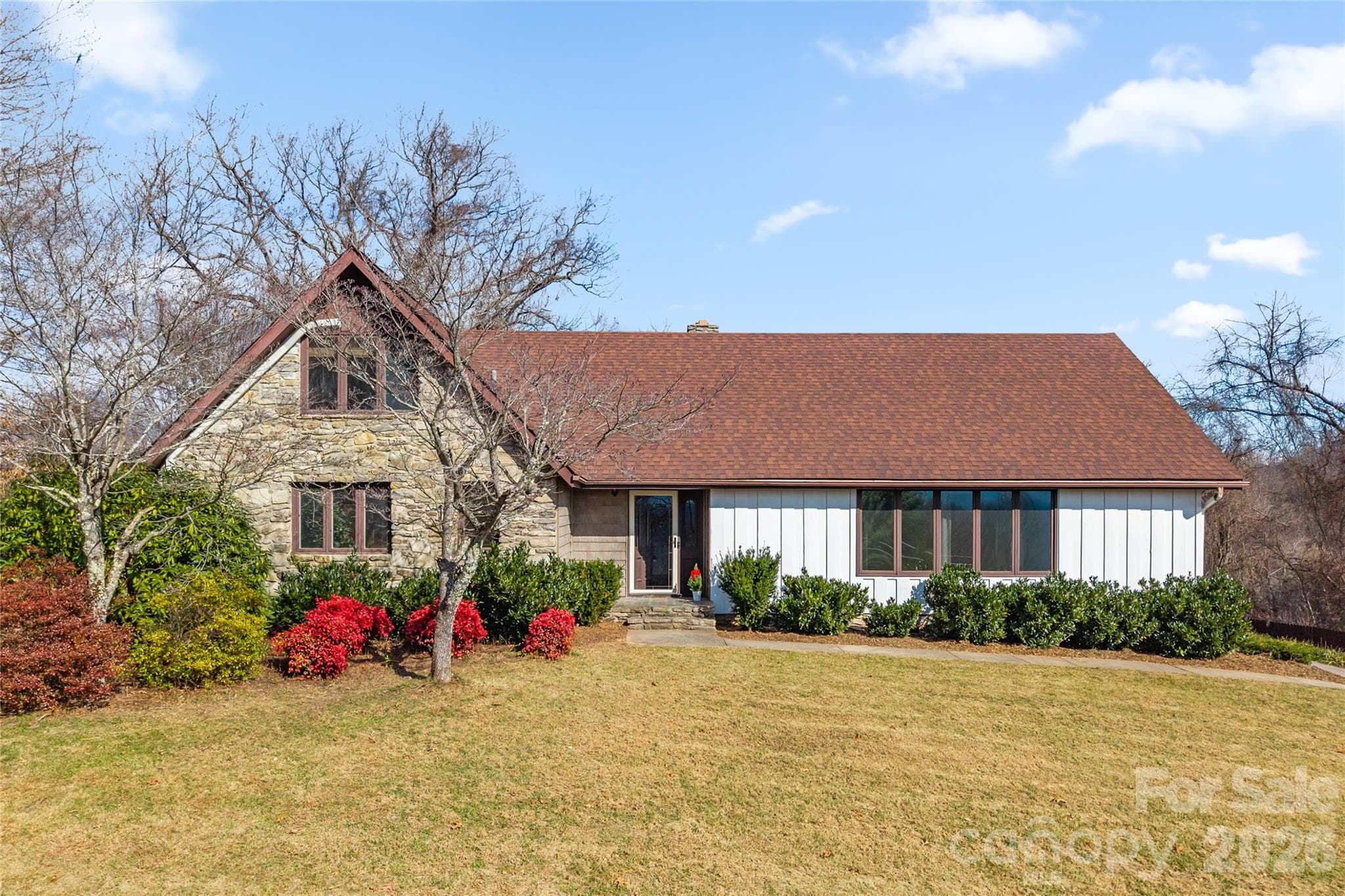 Welcome Home! - 112 Hy Vu Drive, Canton