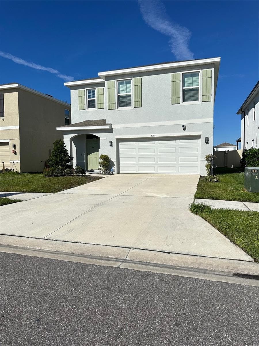 Single Family Residence at 5703 HOLLINGWORTH TRL, WESLEY CHAPEL, photo 3 of 6