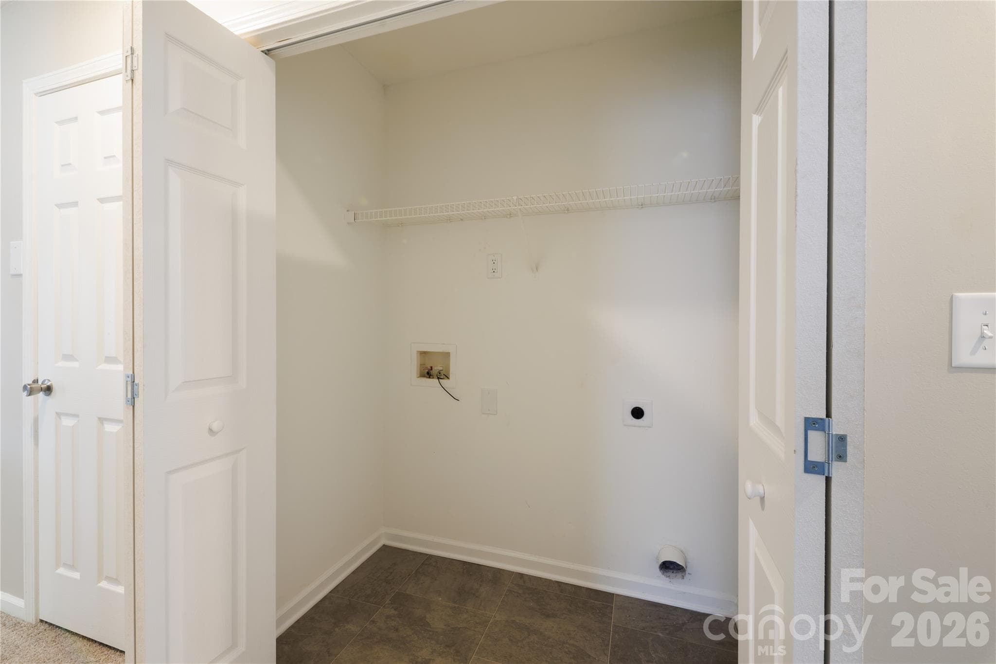 Single Family Residence at 7111 RUMPLE Road, Charlotte, photo 8 of 18
