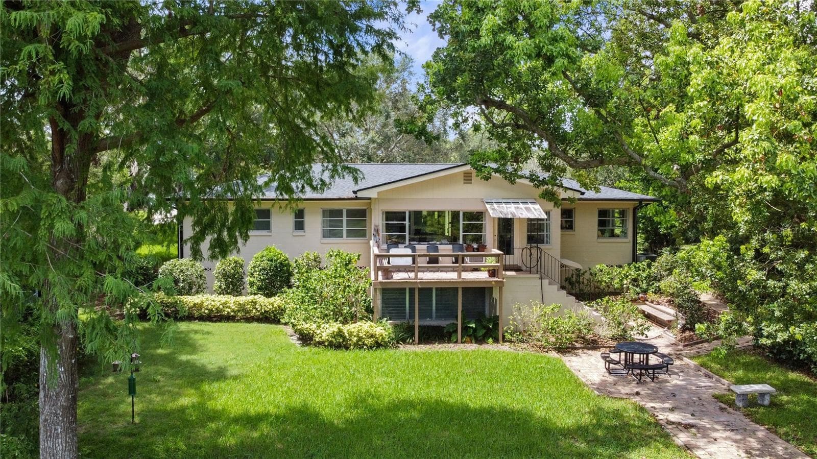 Single Family Residence at 1113 VIA DEL MAR, WINTER PARK, photo 7 of 9