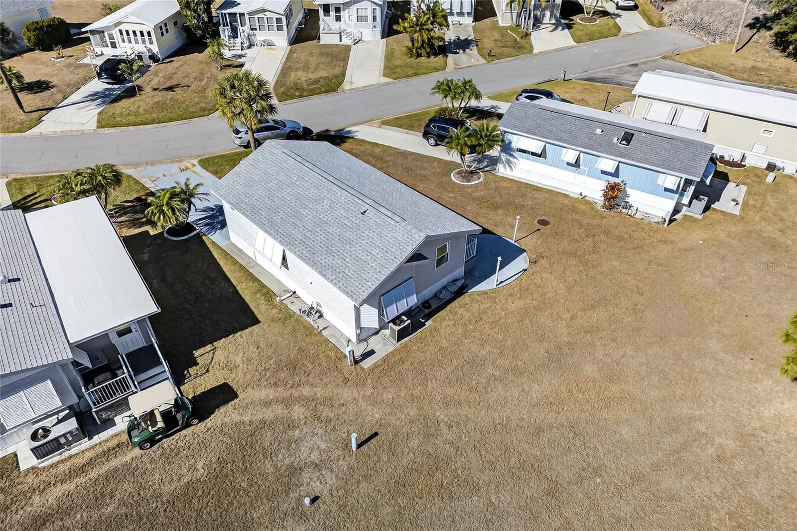 Manufactured Home at 204 CROWN POINT DR, NOKOMIS, photo 46 of 78