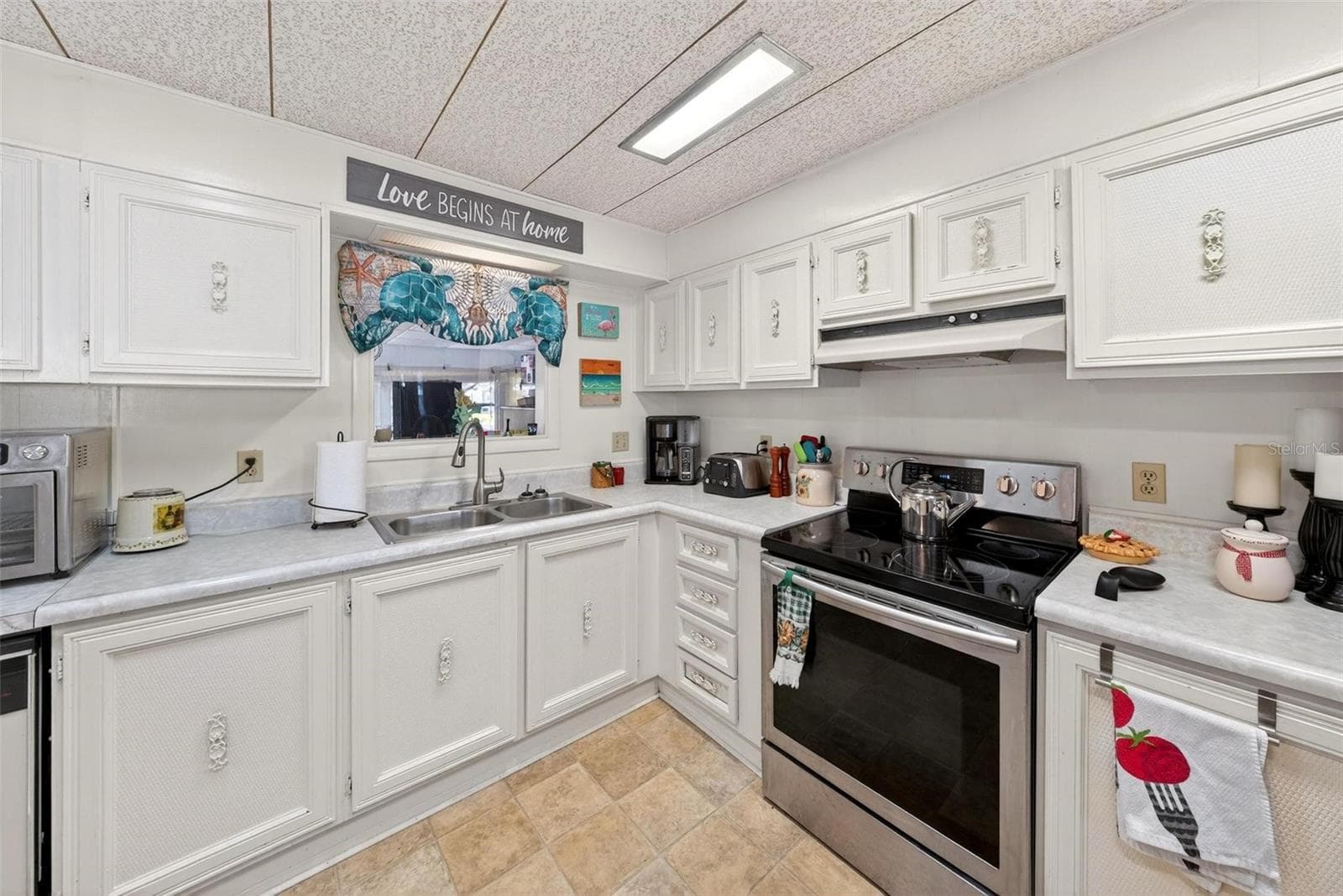 Mobile Home at 1018 SOUTHLAND DR, TAVARES, photo 12 of 67