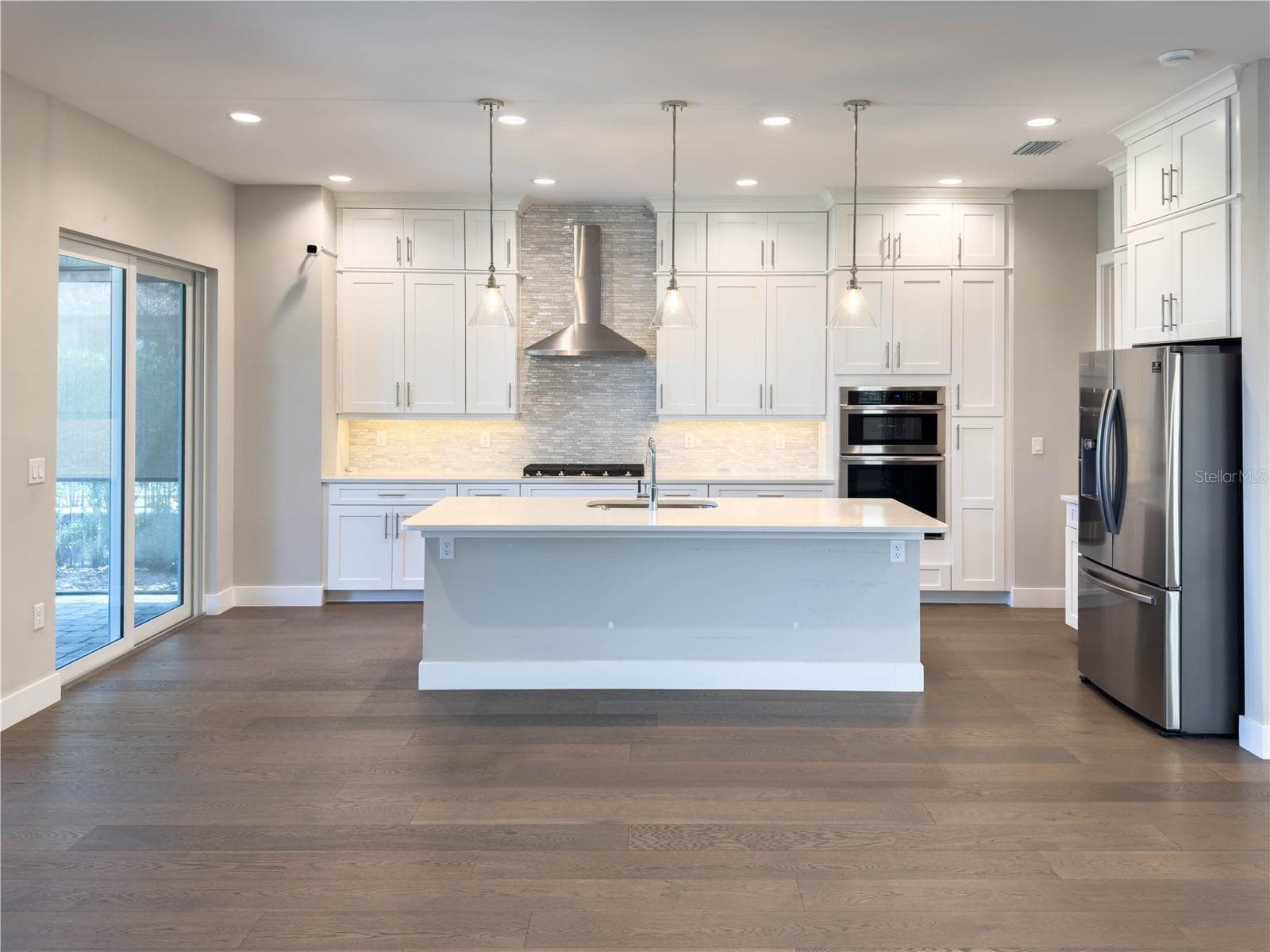 Single Family Residence at 16210 RAVENNA CT, MONTVERDE, photo 15 of 52