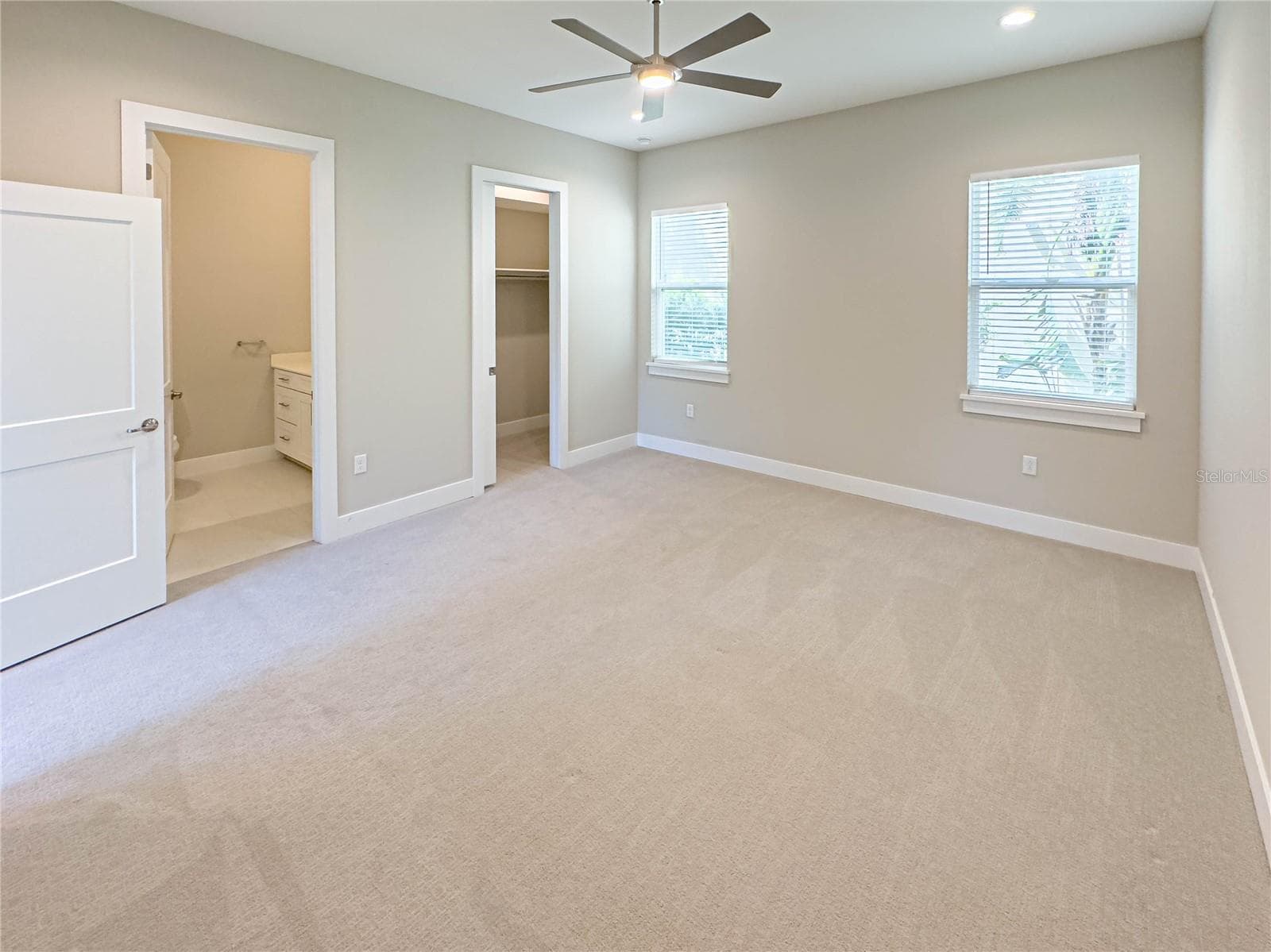 Single Family Residence at 16210 RAVENNA CT, MONTVERDE, photo 18 of 52