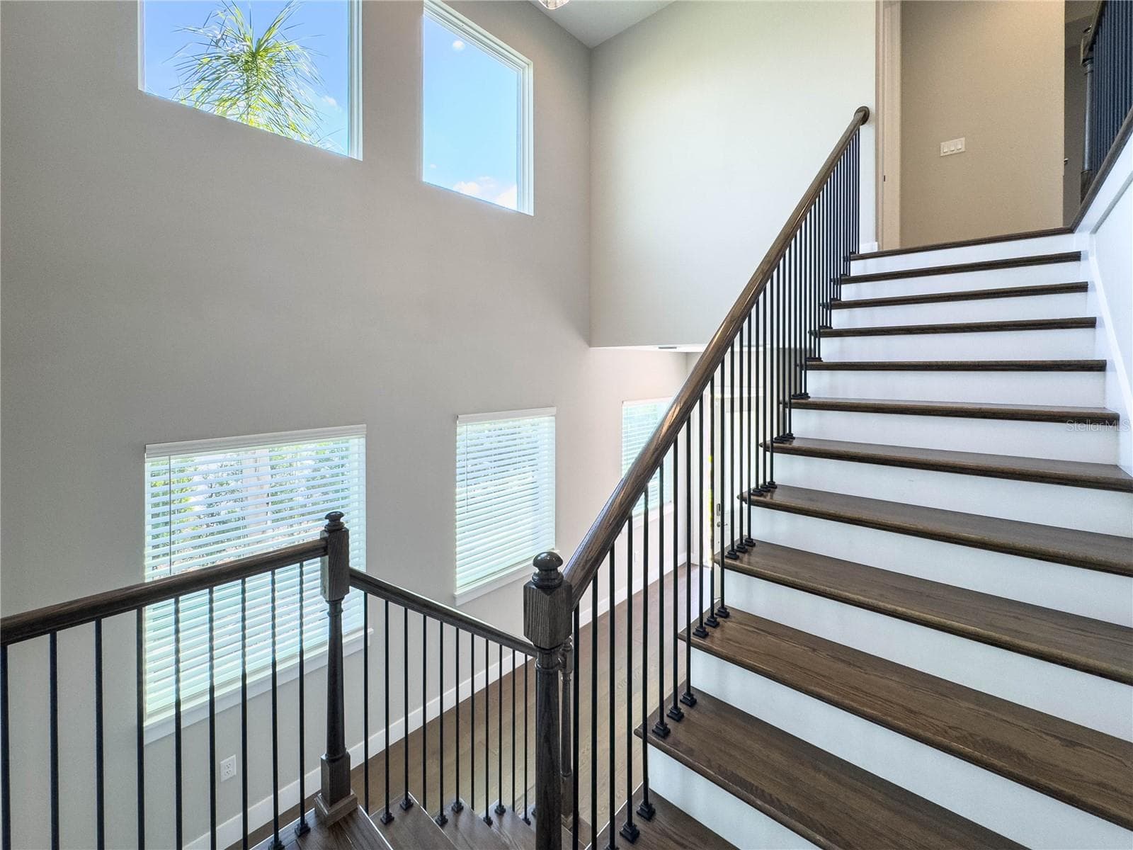 Single Family Residence at 16210 RAVENNA CT, MONTVERDE, photo 21 of 52