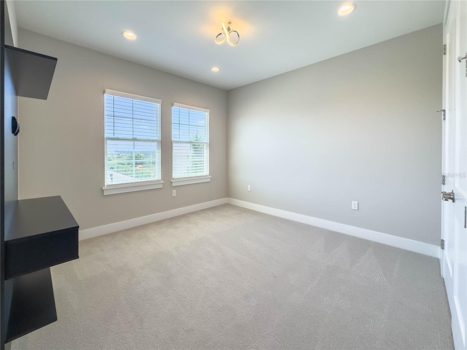 Single Family Residence at 16210 RAVENNA CT, MONTVERDE, photo 44 of 52