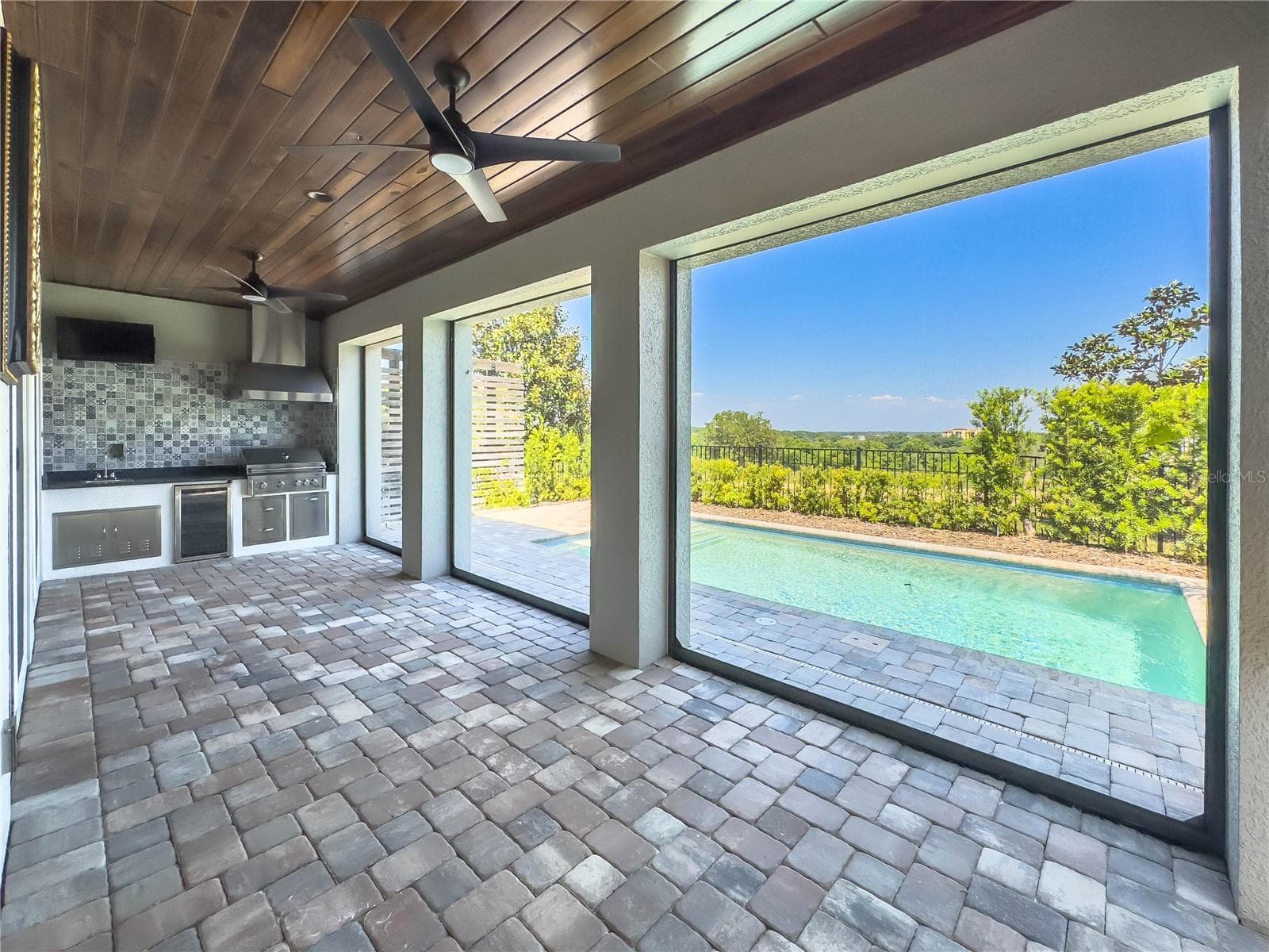 Single Family Residence at 16210 RAVENNA CT, MONTVERDE, photo 47 of 52