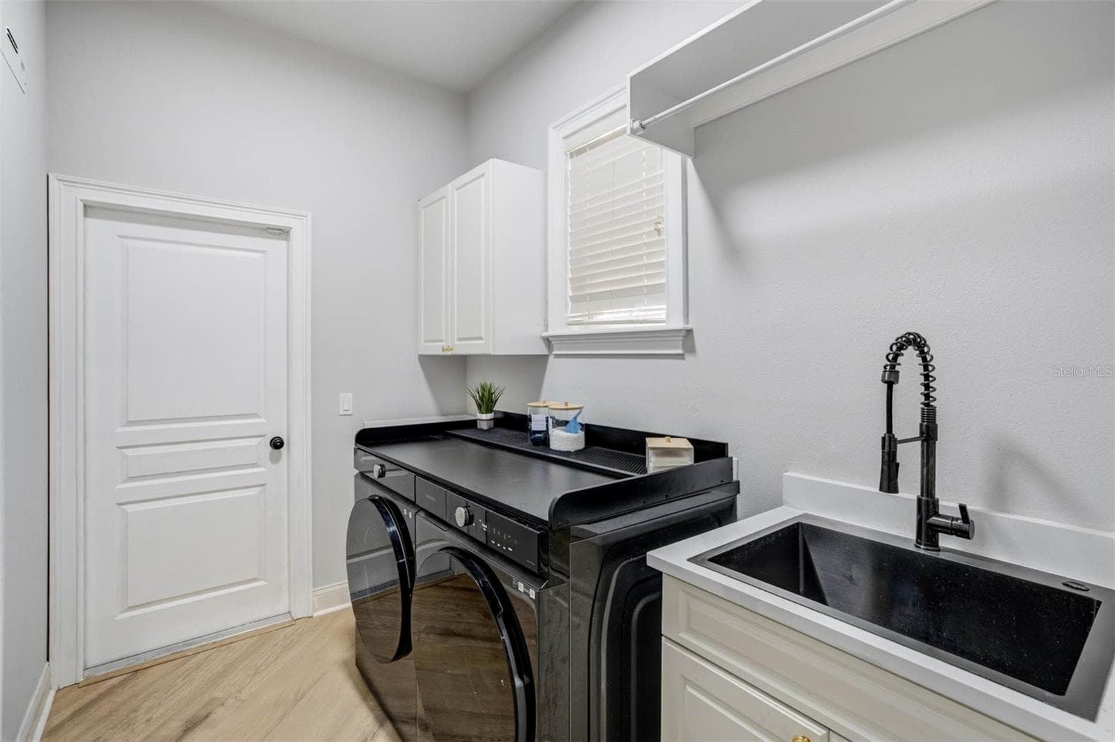Laundry Room - 655 WHISPER WOODS DR, LAKELAND