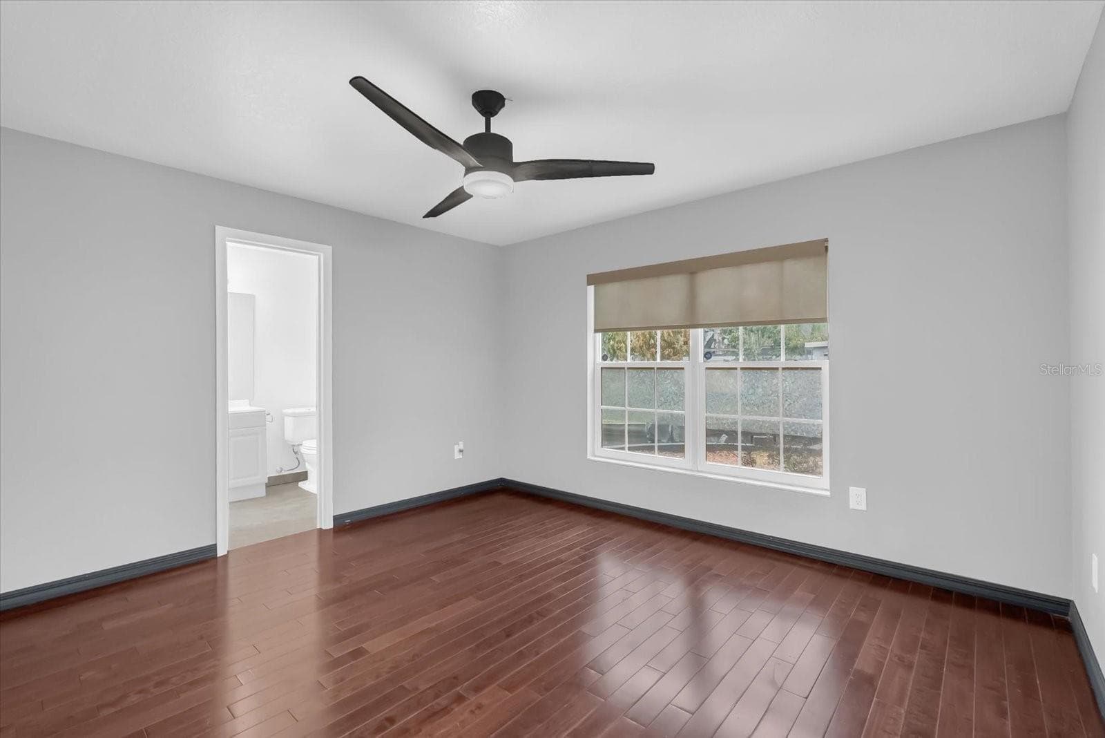 Single Family Residence at 405 LATONIA ST, KISSIMMEE, photo 22 of 32