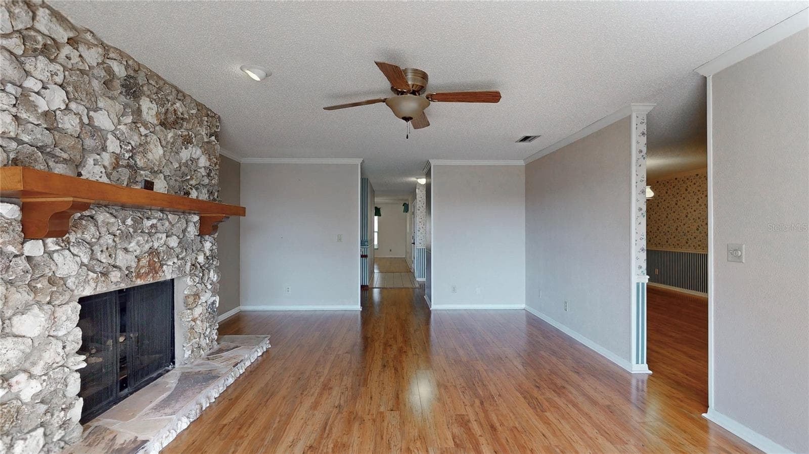 Single Family Residence at 13 HERMOSA DR, EUSTIS, photo 12 of 65