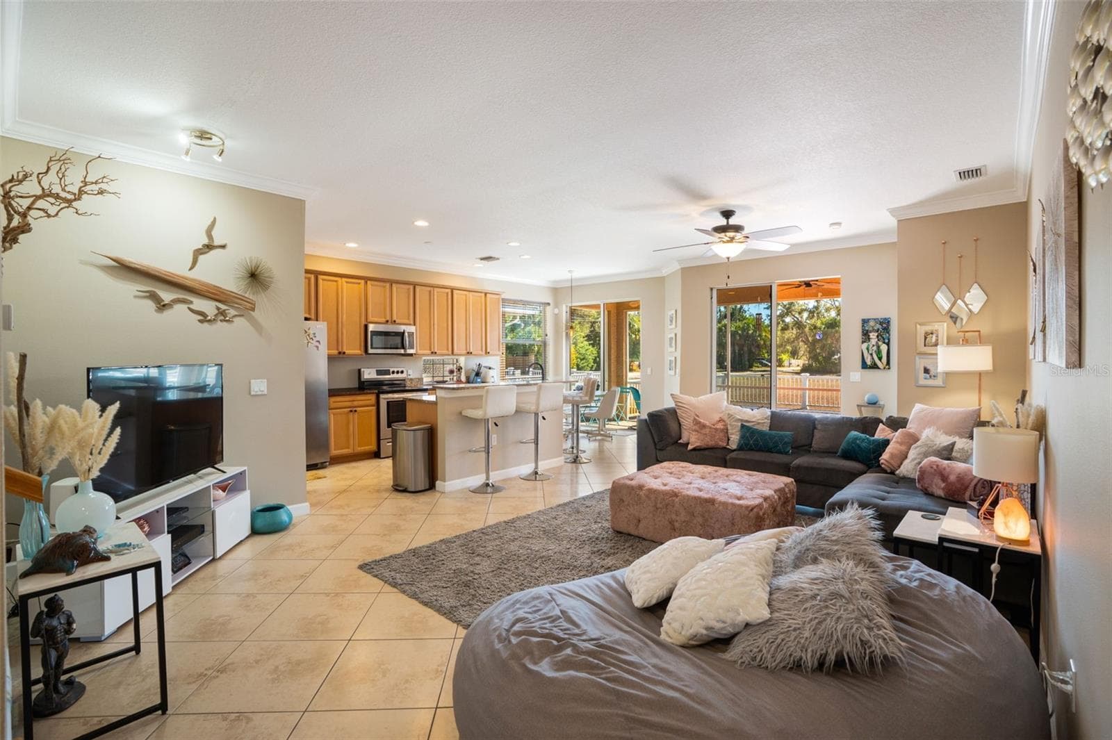 Family JJRoom - 2890 ASHTON RD #5, SARASOTA