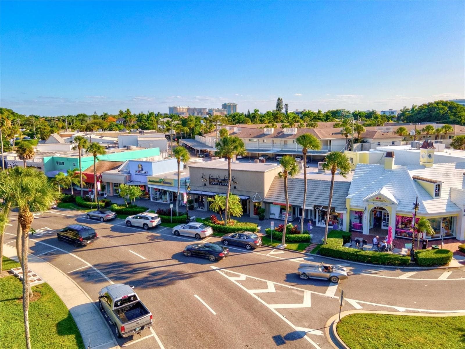 Walkable circle of shopping and dining - 50 CENTRAL AVE #15A, SARASOTA