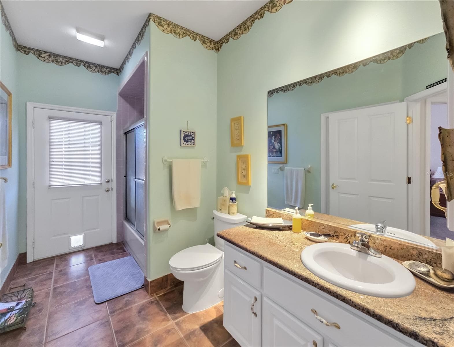 Full Bath #3 / Access to the pool - 77 HICKORY LOOP, OCALA