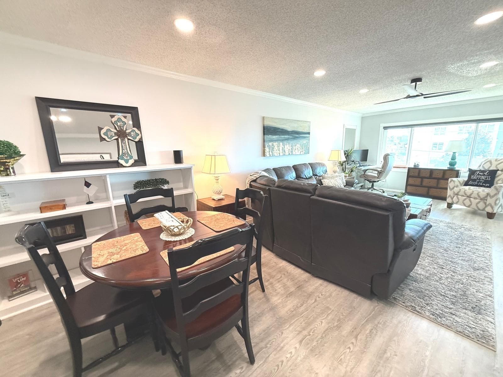 Beautifully UPDATED - 100 BLUFF VIEW DR #317A, BELLEAIR BLUFFS