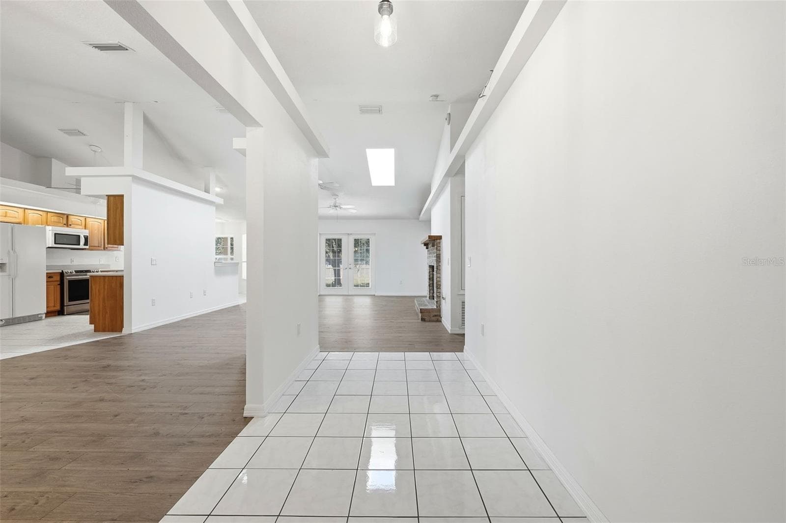 Foyer - 36841 RESERVE DR, EUSTIS