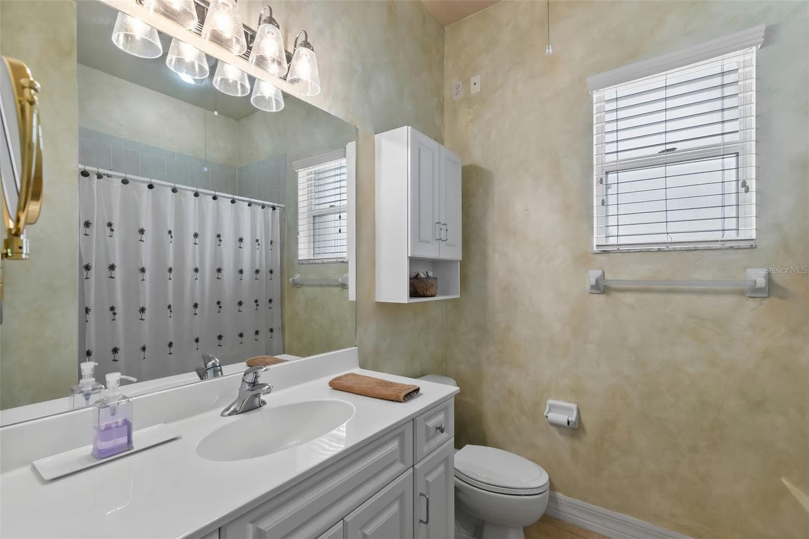 Single Family Residence at 1935 SE 26TH ST, CAPE CORAL, photo 24 of 36