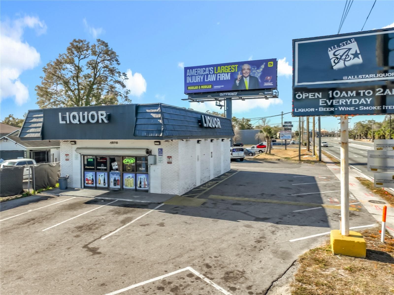 4898 EDGEWATER DR