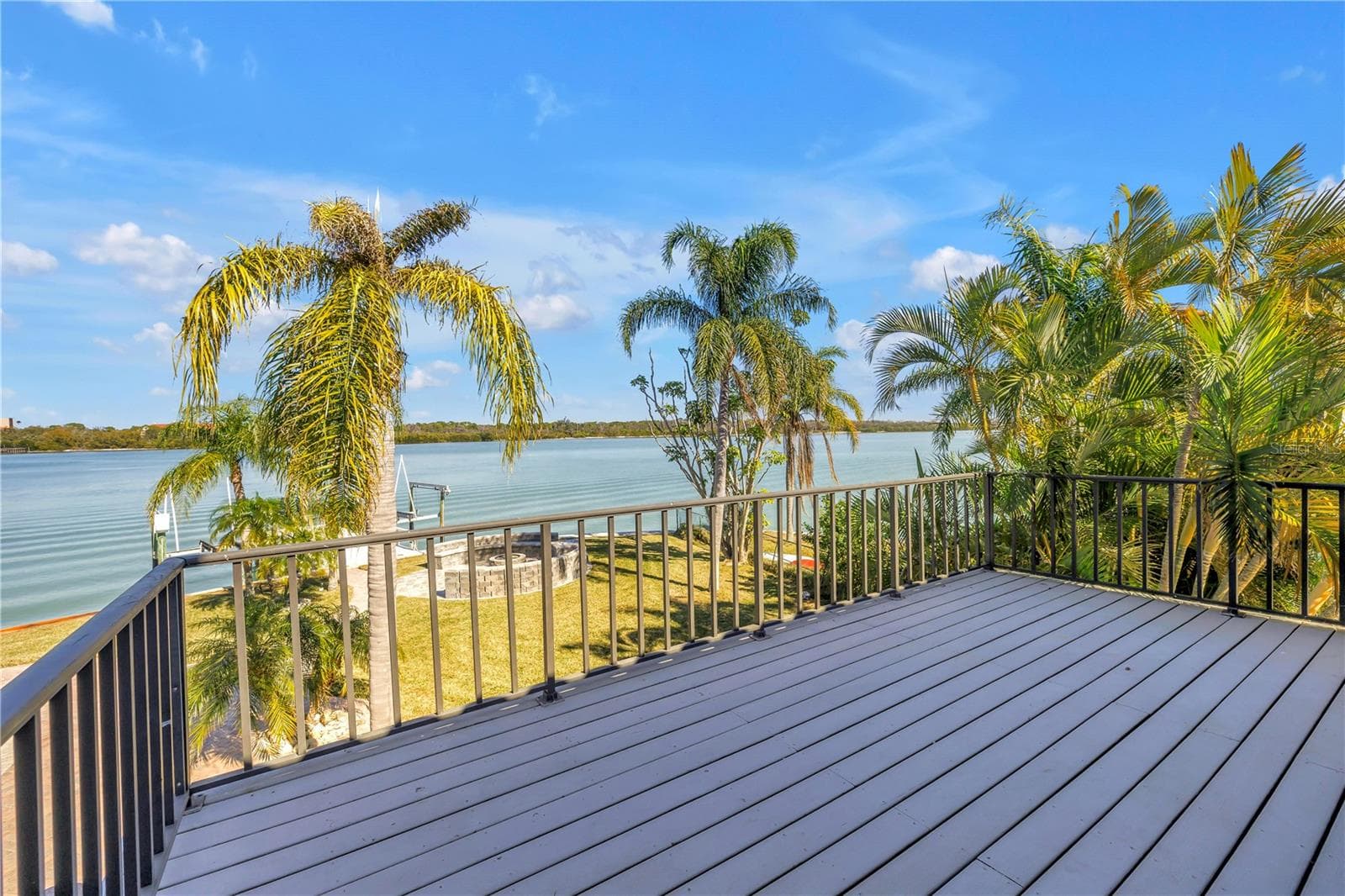 Single Family Residence at 583 CRYSTAL DR, MADEIRA BEACH, photo 50 of 100