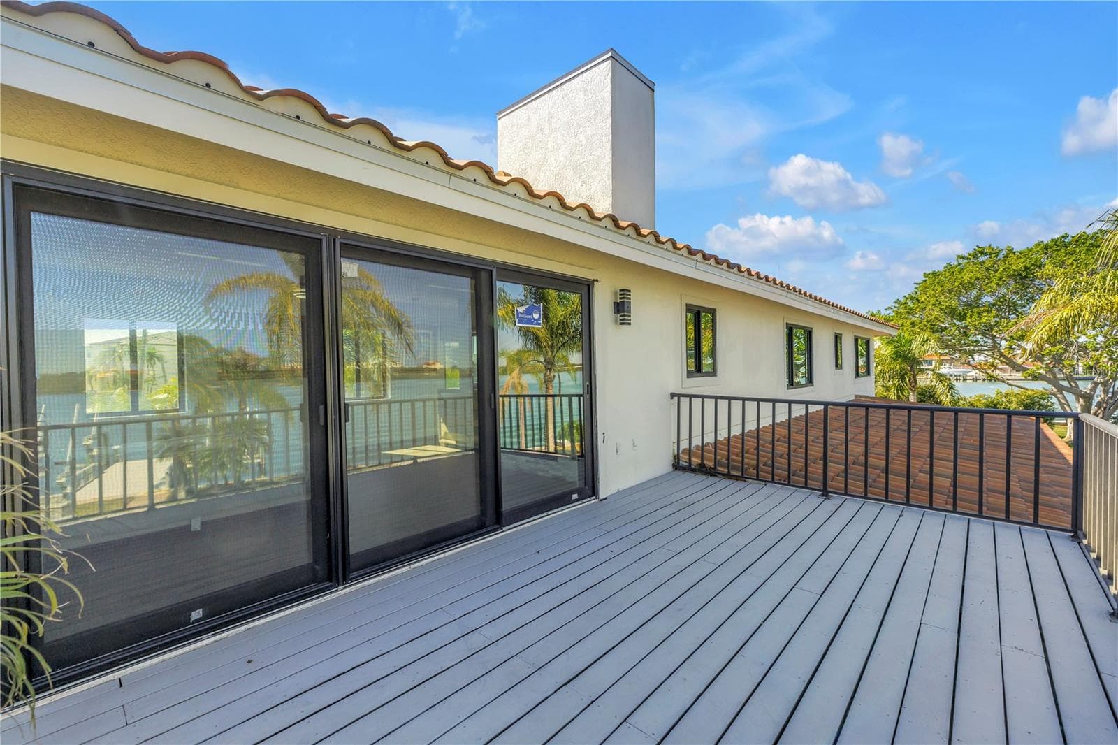 Single Family Residence at 583 CRYSTAL DR, MADEIRA BEACH, photo 52 of 100
