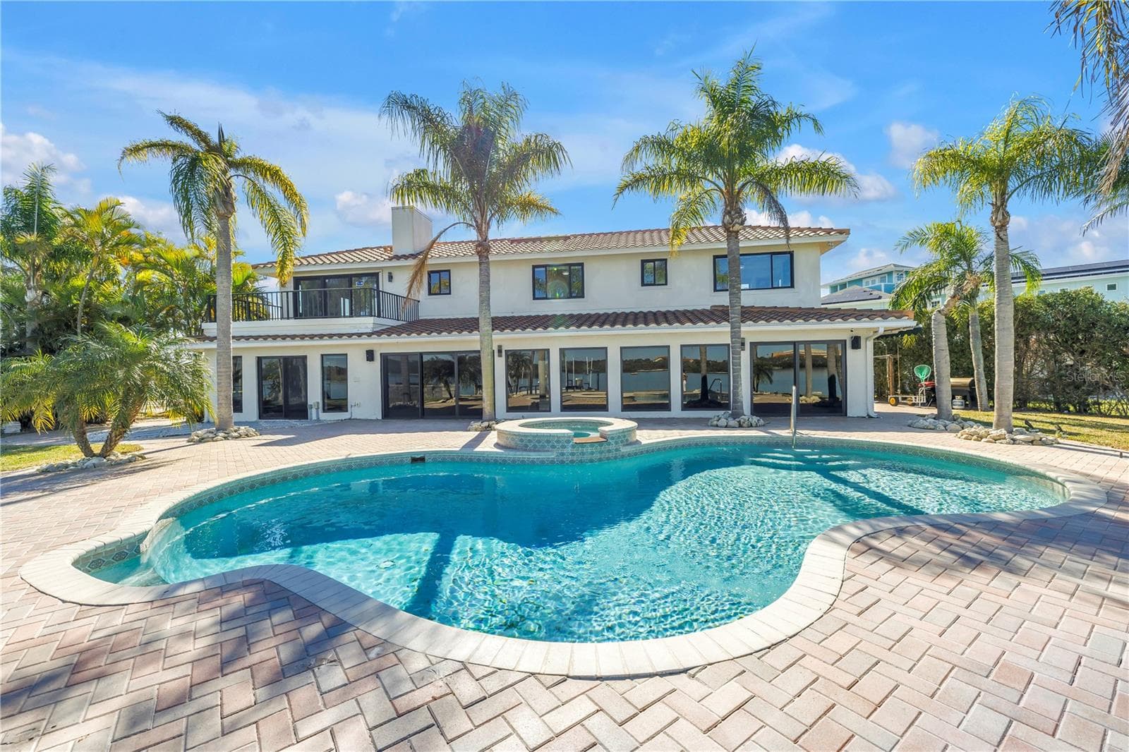 Single Family Residence at 583 CRYSTAL DR, MADEIRA BEACH, photo 80 of 100