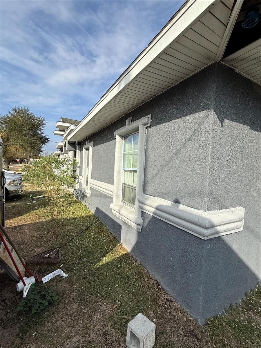 Single Family Residence at 313 E WASHINGTON ST, AVON PARK, photo 3 of 13