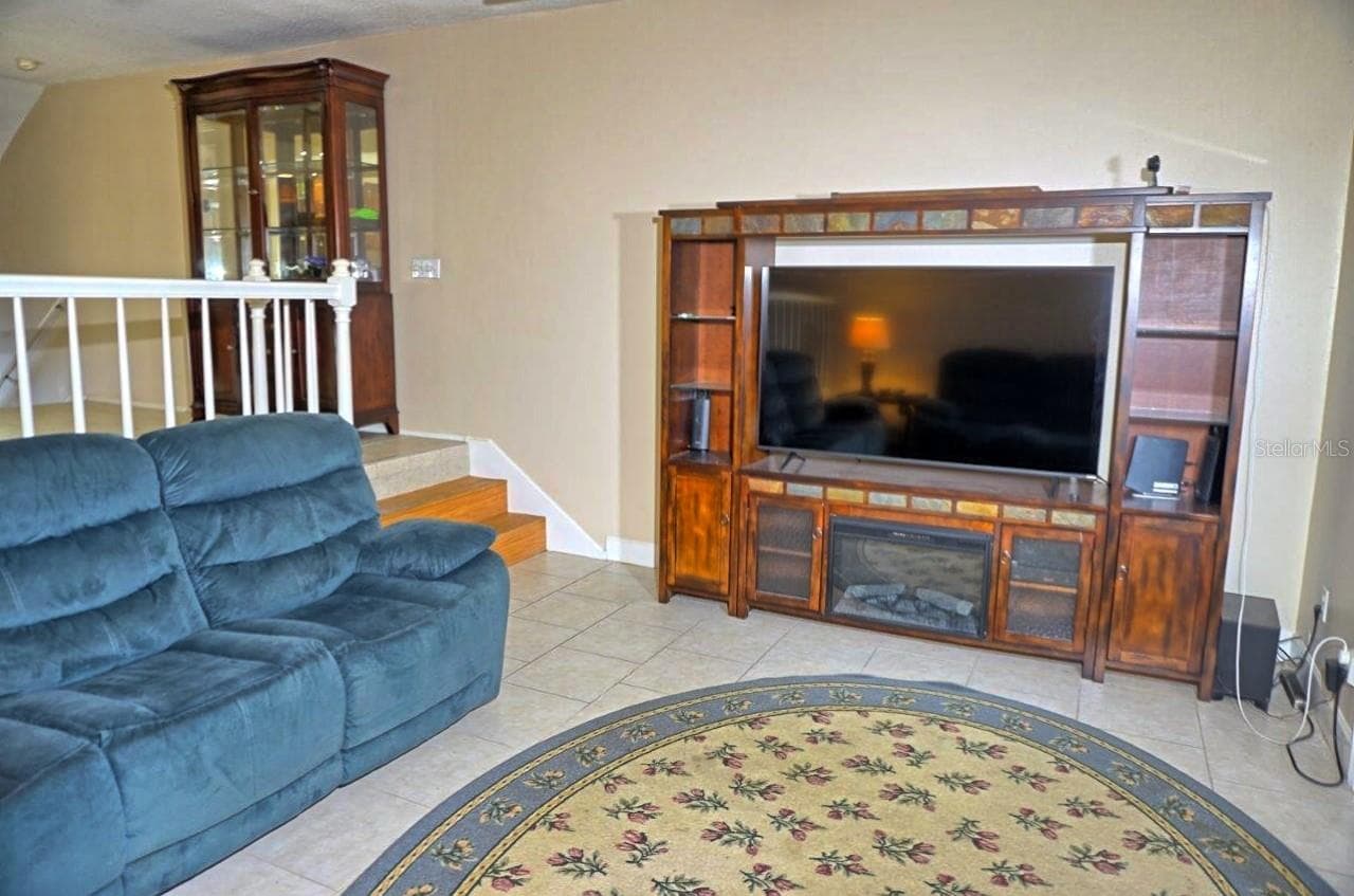 Townhouse at 2051 VISTA DEL SOL CIR #202, LUTZ, photo 13 of 40