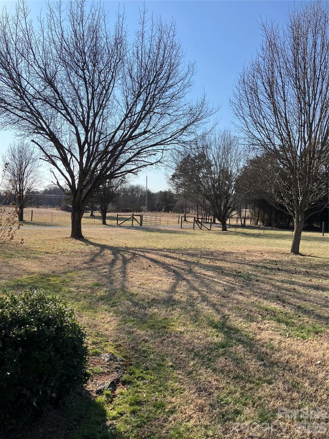 Single Family Residence at 13215 Pine Bluff Road, Midland, photo 10 of 48