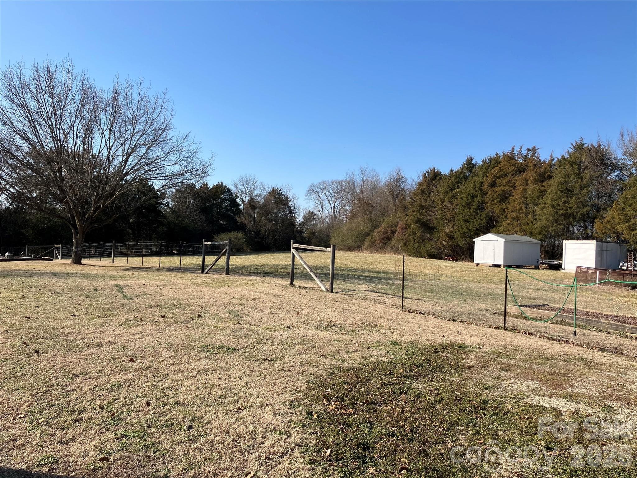 Single Family Residence at 13215 Pine Bluff Road, Midland, photo 12 of 48