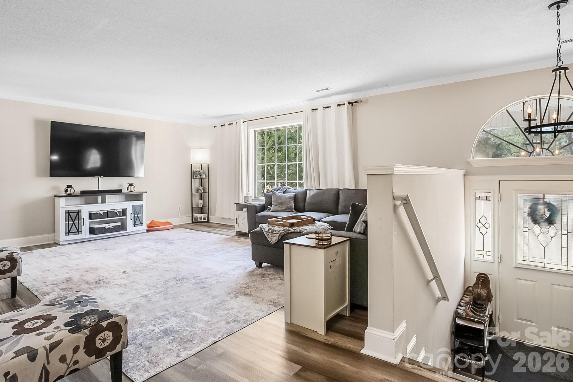 FOYER & LIVING ROOM - 167 S Main Street, Richburg