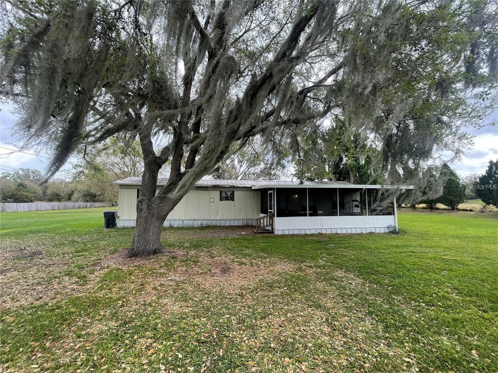 Multi-Family 5+ at 4385 DIETZ RD, BARTOW, photo 13 of 14