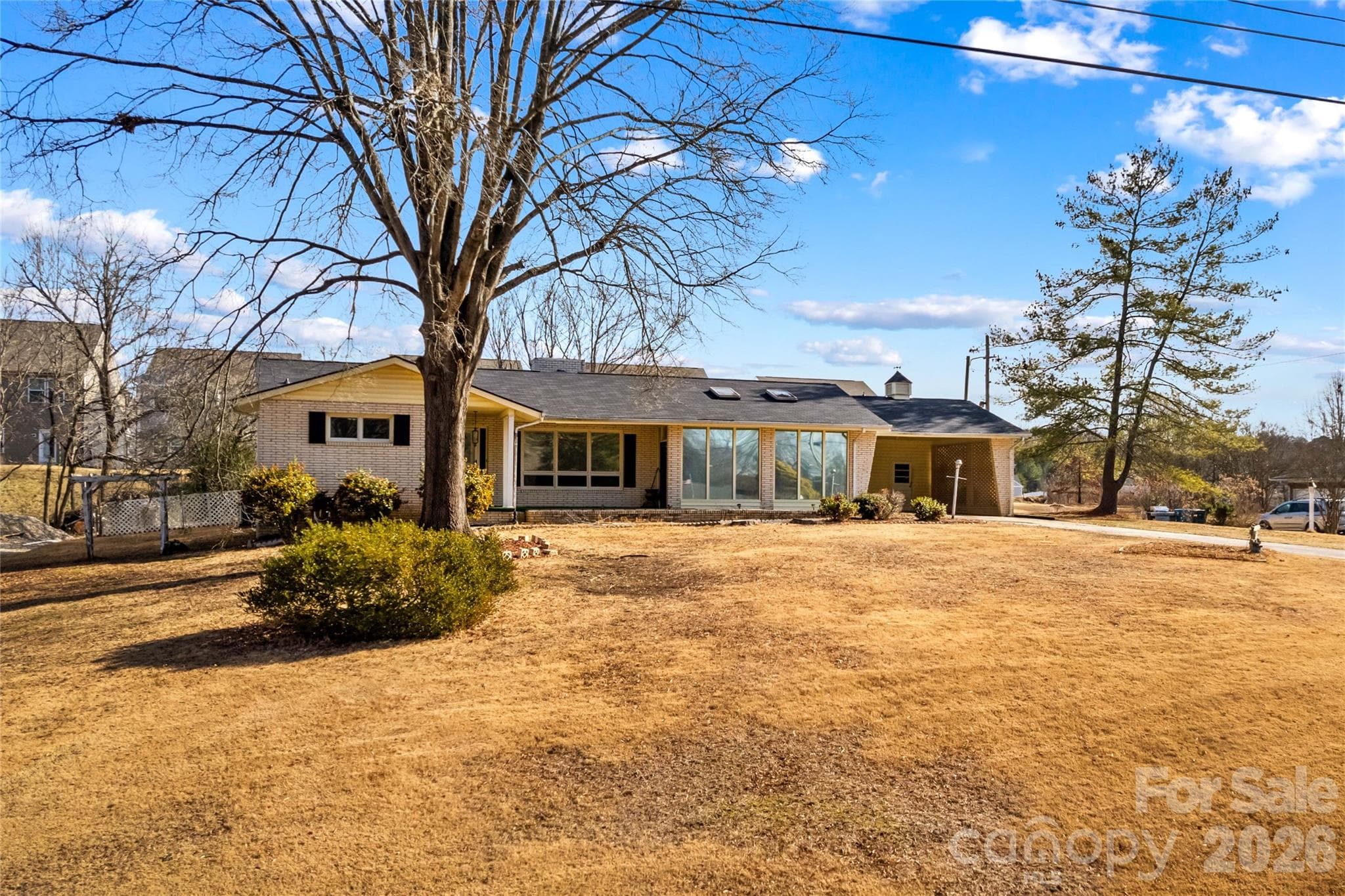 Single Family Residence at 305 Sills Drive, Salisbury, photo 4 of 47