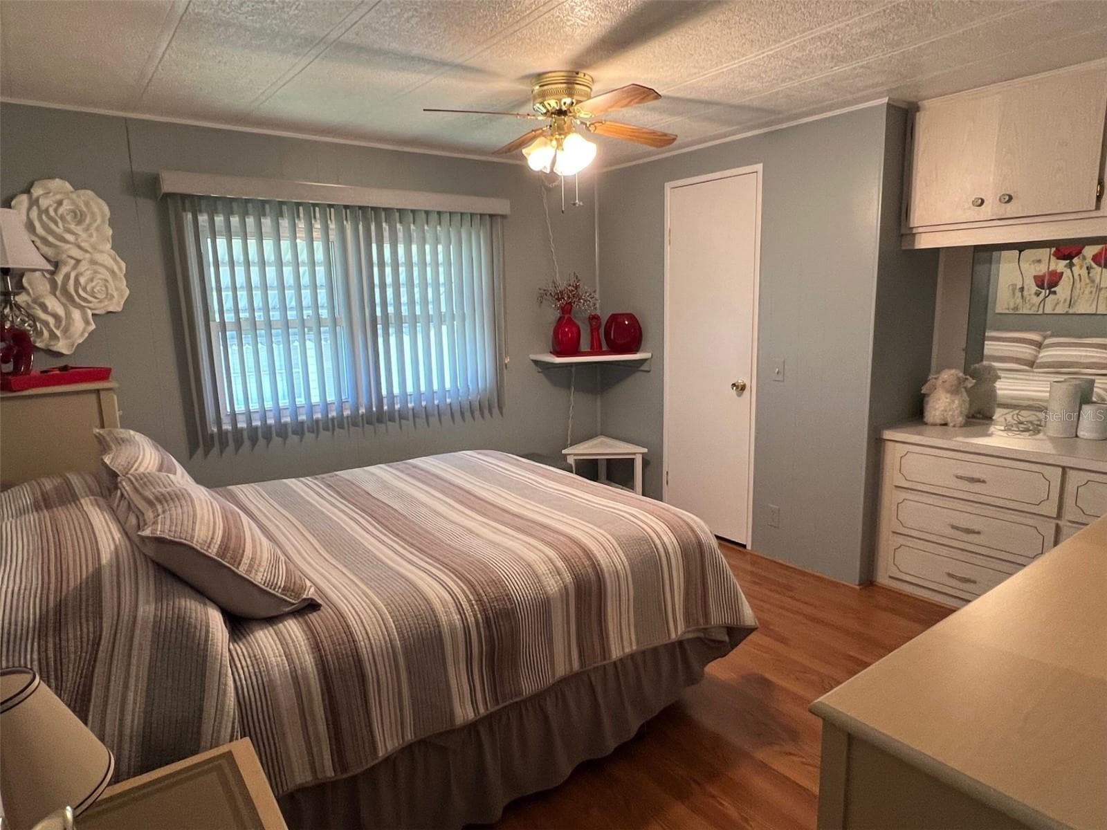 Manufactured Home at 709 SUGAR PALM ST, LARGO, photo 26 of 34