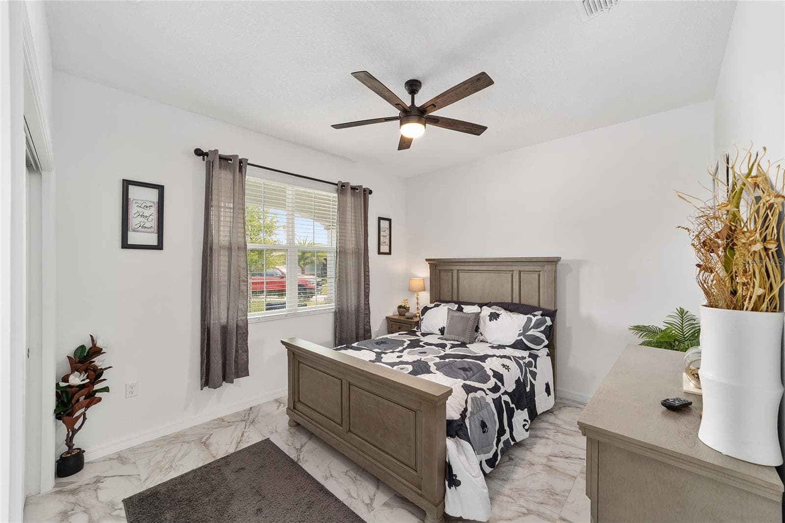 2nd bedroom - front of house - 7037 SW 86TH AVE, OCALA