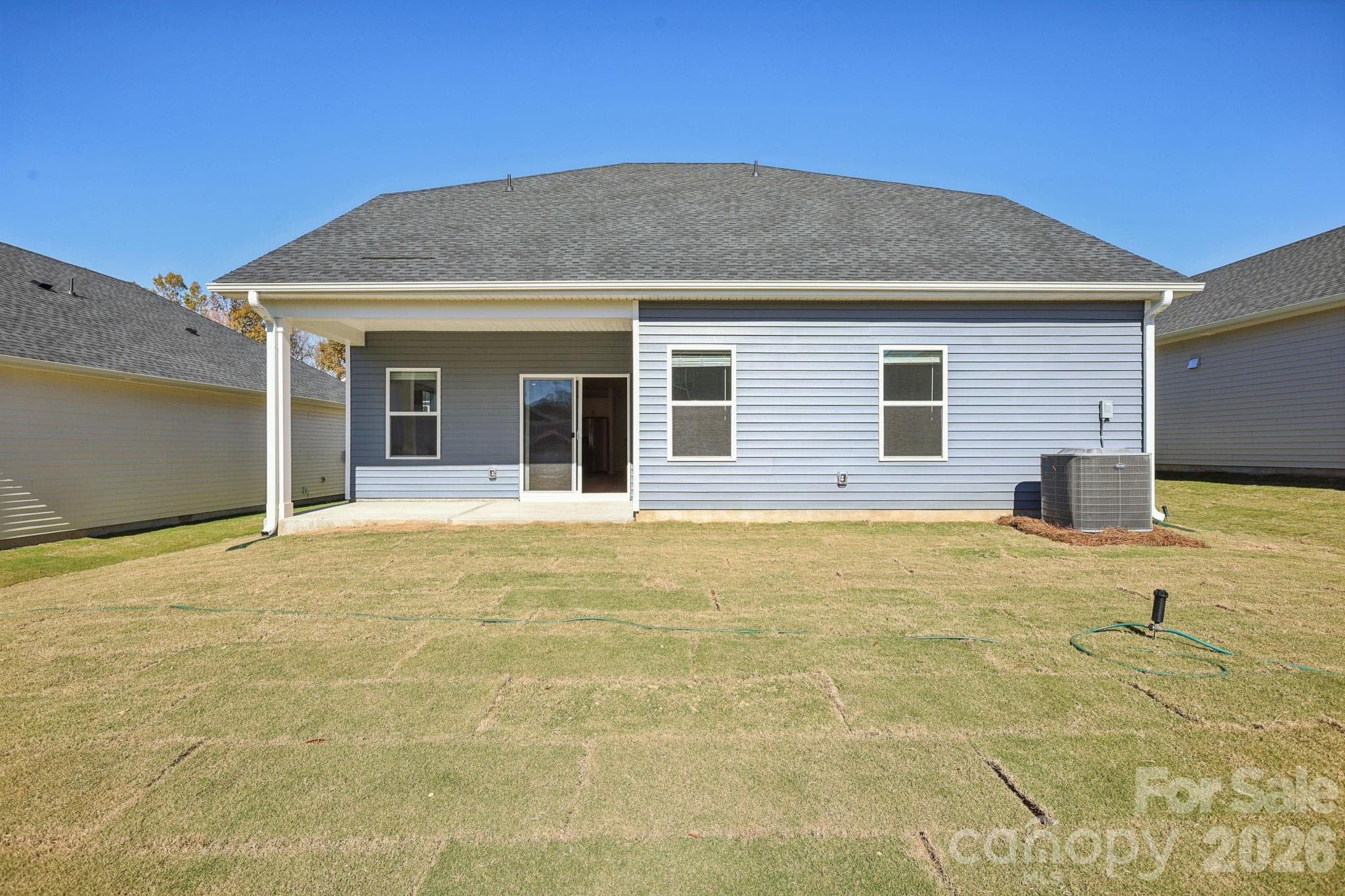 Photo is not of the actual home but is an inspirational photo of builder’s model home and may depict options, furnishings, and/or decorator features that are not included. - 1419 Blue Jay Street, Newton