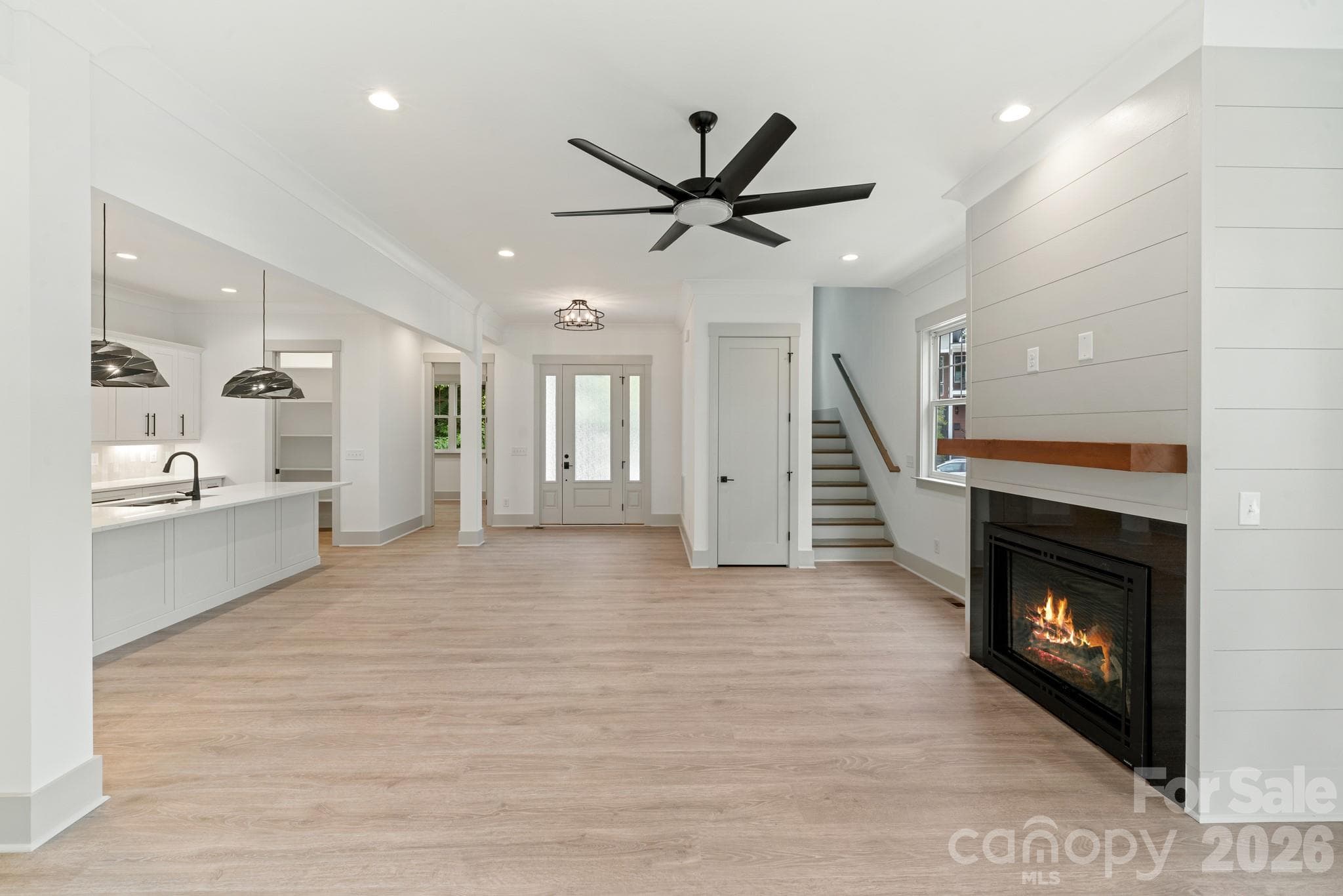 Single Family Residence at Charlotte, photo 6 of 27