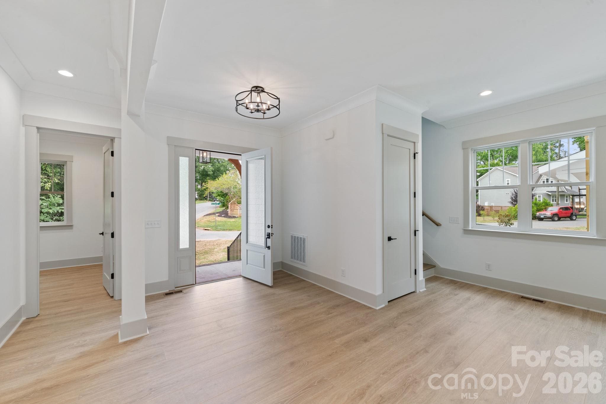 Single Family Residence at Charlotte, photo 20 of 27