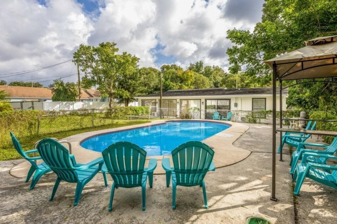 Single Family Residence at 2301 CARLTON DR, ORLANDO, photo 11 of 27